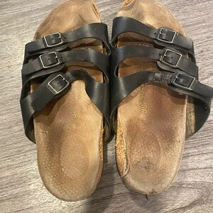 Black Birkenstock 3 Strap